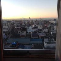 狭いビジネスホテルだけど景色良い