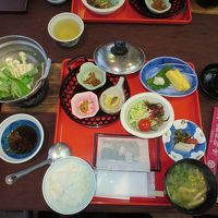 朝食。朝にふさわしく体にやさしいお味。御飯も美味しかった。
