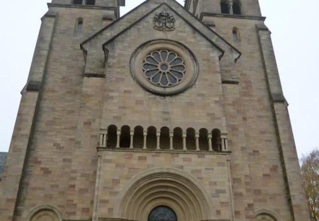 エシュテルナッハの代表的観光「聖ウィリブロード修道院」♪