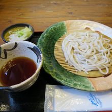 冷たい武蔵野つけ汁うどん