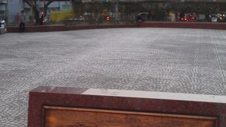 首都高速の上に「築地川祝橋公園」～築地～