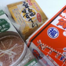 納豆、豆腐かすてら、比内鶏のとりがらスープなどです。