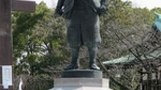 豊国神社内にあります。