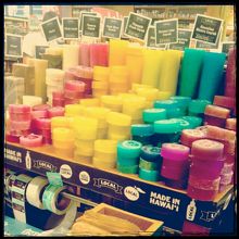 ソープの量り売り。バスソルトもありました。