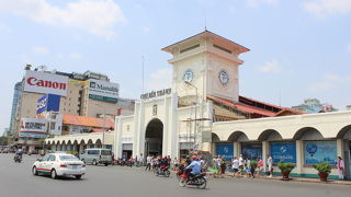 お土産屋部門はベトナムのパッポンかな