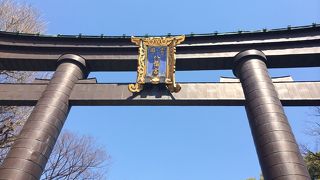 富岡八幡宮の神輿（みこし）が豪華