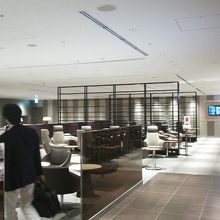 羽田国際線　ＪＡＬラウンジ５Ｆ