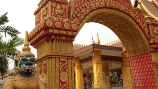 学校でもあるミーサイ寺院