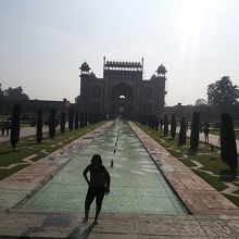 他の建物もアシンメトリー
