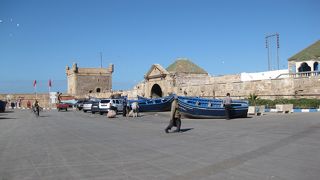 城壁に囲まれた旧市街☆