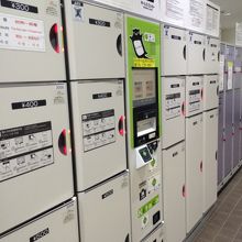 コインロッカー