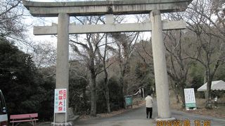 山歩きコースの神社散策
