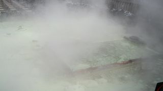 よく見ないと見えないよ