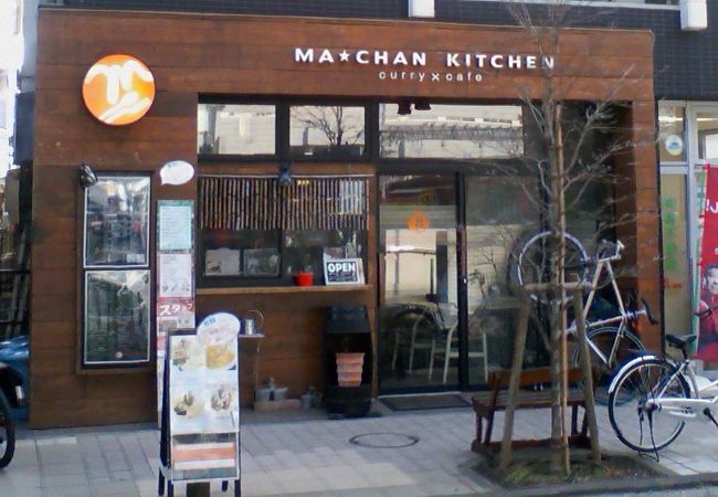 ランチのカレーが美味しいお店