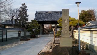牡丹・アジサイなどの花のお寺