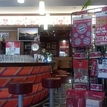 スポーツバーになります