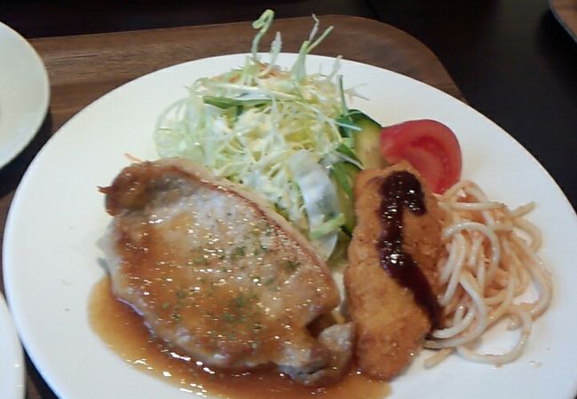 博多洋食むろ屋