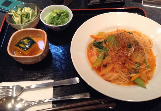 里の恵  中洲川端