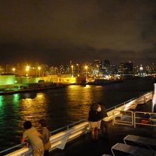 船上からの夜景