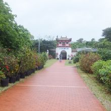 八重山自然村 (八重山鍾乳洞)