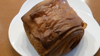 お客さんがレジ待ちで並んでいても