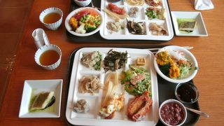 ランチバイキング