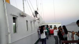 ワン湖横断フェリー