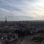 パリ随一の高層ホテル、エッフェル塔が見える部屋（南側）をリクエストするのがオススメ！