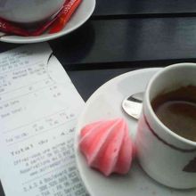 €4.40安くはないです。。。