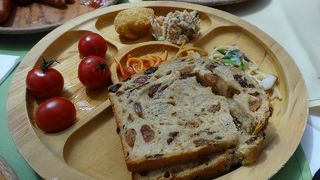 モクモク手づくりファームへ行ったら是非ここでランチを