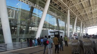 マハーバリプラムからは列車で入るのが早いです