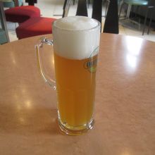 小樽ビールで一休みしました