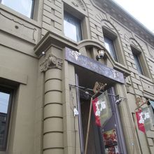 外観正面は、ほぼ創建時のままということですが…美しいです