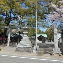 正面鳥居