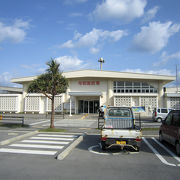 沖縄離島では大き目の空港。