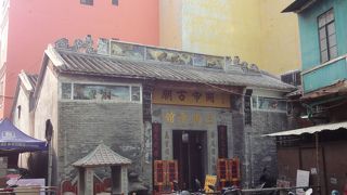 見つけにくいです。