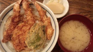 かき揚げが有名。