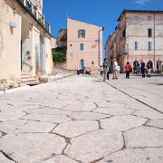 今も残る古代ローマの道！