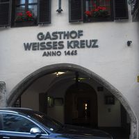 狭くてもチャーミングなホテルでした。