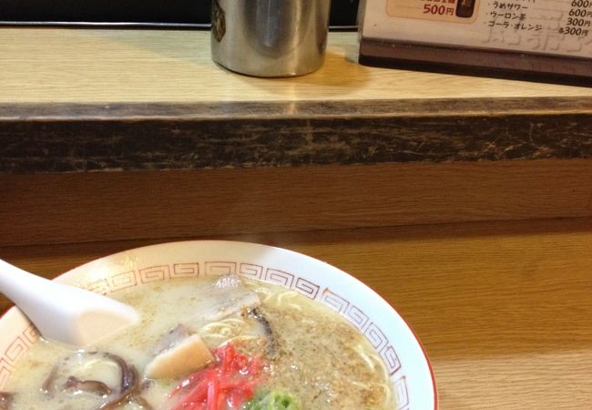 居酒屋だけでなく屋台もあります