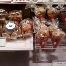 人気のマカロンラスク。