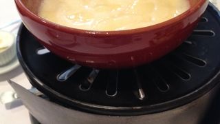 お料理と接客はいいと思いますが。。。