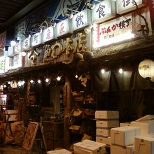 まさに送られてきたかのようなケースがいっぱい。