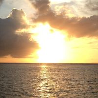 ホテル前のビーチ 