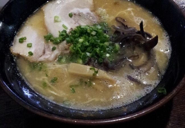 博多のとんこつラーメン