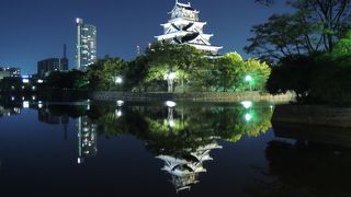 当然原爆で吹っ飛びましたので再建ですが美しい姿に感動です