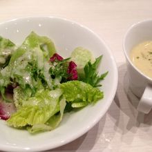 サラダとスープ