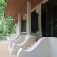 個室での施術となります。ここが入口。