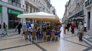 リスボン旧市街に行ったら、この地区のアウグスタ通りを散歩すべし