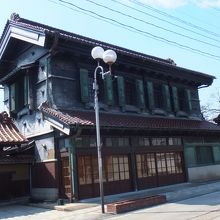 見事な蔵建築